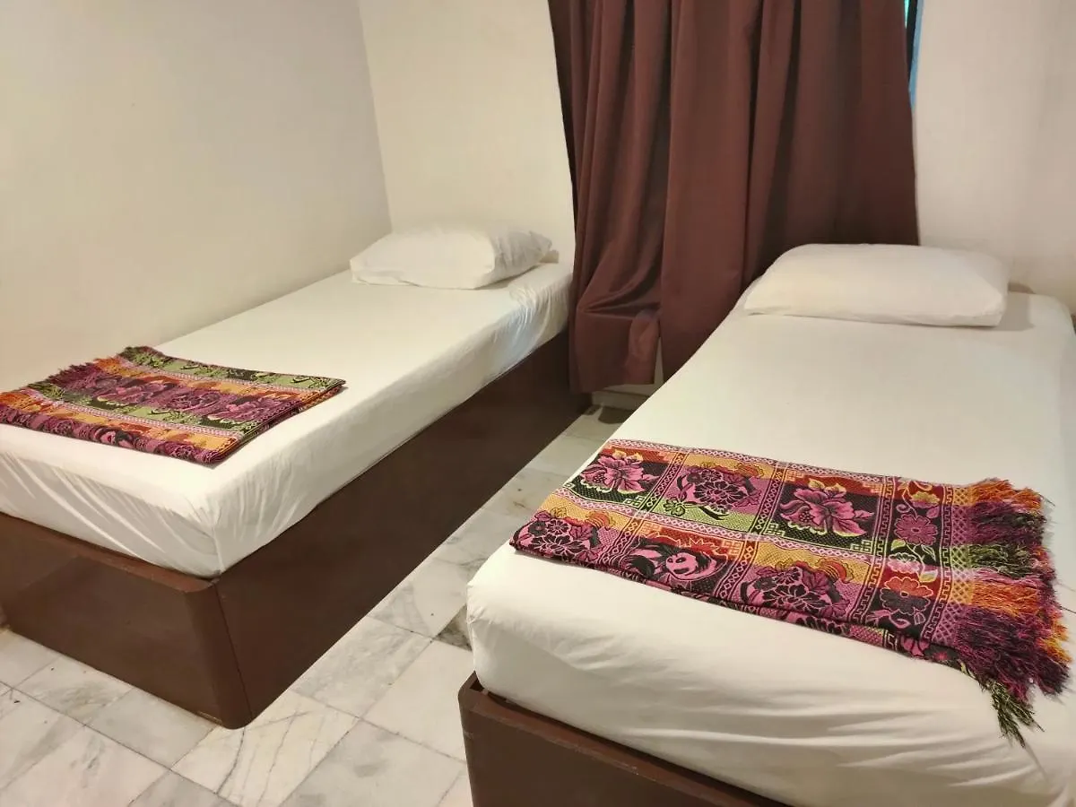 Oyo 90273 Mz Hotel Johor Bahru Malaysia