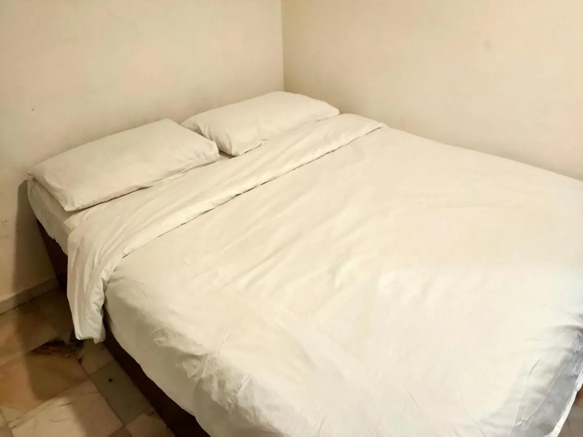 Oyo 90273 Mz Hotel Johor Bahru