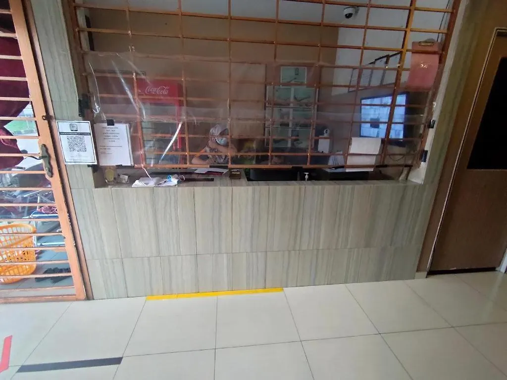 Oyo 90273 Mz Hotel Johor Bahru