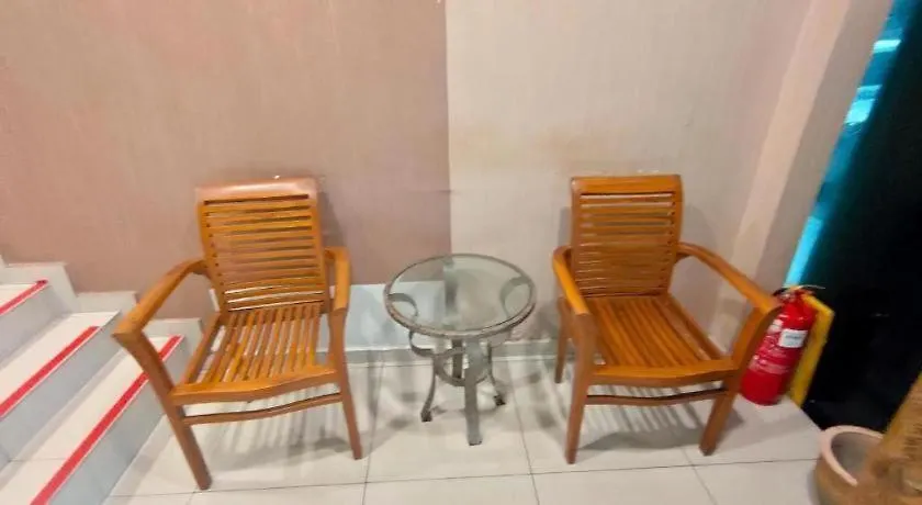 Oyo 90273 Mz Hotel Johor Bahru 2*,  Malaysia