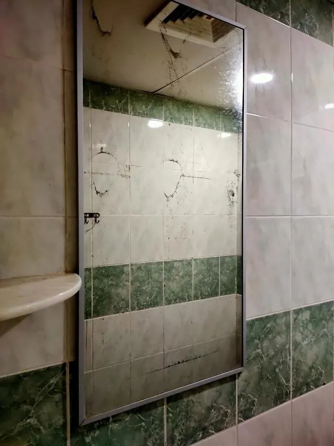 Oyo 90273 Mz Hotel Johor Bahru 2*,  Malasia