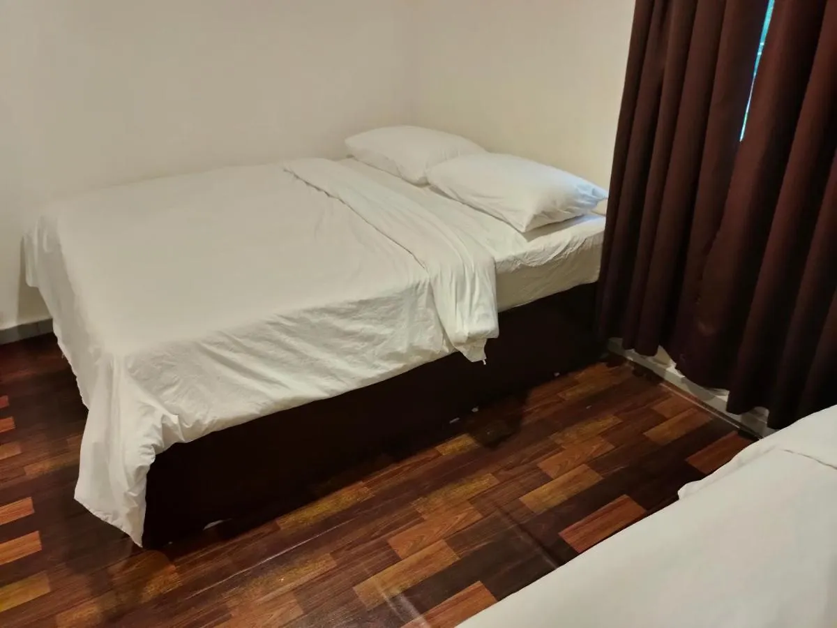 Oyo 90273 Mz Hotel Джохор-Бару